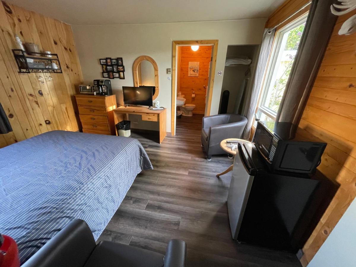 Auberge Et Chalets Sur Le Lac Lac-Mégantic المظهر الخارجي الصورة